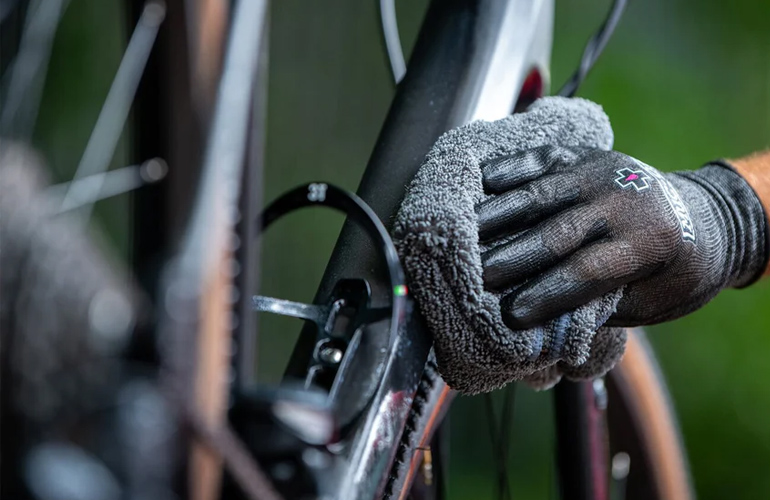 E-Bike Pflege für langanhaltende Freude