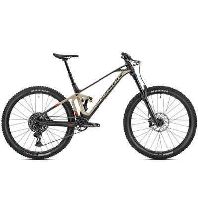 Mondraker Superfoxy Carbon R