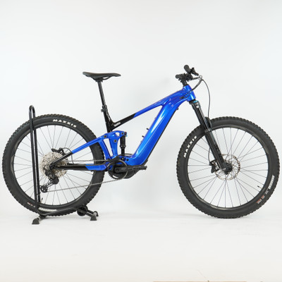 Giant Trance X E+ 2 Pro Sapphire 2022 RH-L test bike