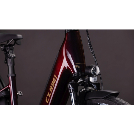 Cube Supreme Hybrid Comfort Pro 600 solareclipse´n´gold 2026 Easy Entry