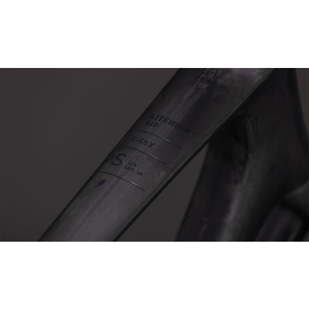 Cube Litening AIR C:68X SLT golddust´n´prism 2026