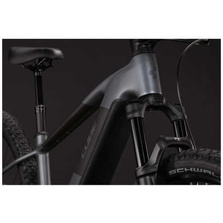 Cube Reaction Hybrid Race 800 slabgrey´n´chrome