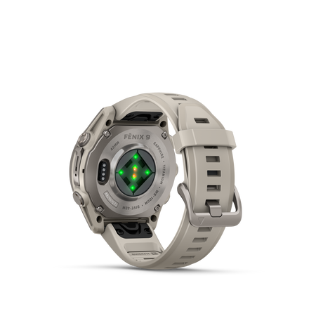 Garmin Fenix 9 nebelgrau / Titan - 43 mm