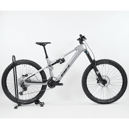 BH Bikes iLynx+ DL Enduro 9.1 silver - RH-L Testrad